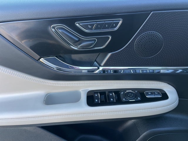 2025 Lincoln Corsair Plug-In Hybrid Grand Touring II AWD | Pano Roof | 360 Camera