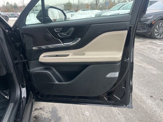 2025 Lincoln Corsair Plug-In Hybrid Grand Touring AWD | Pano Roof | 360 Camera