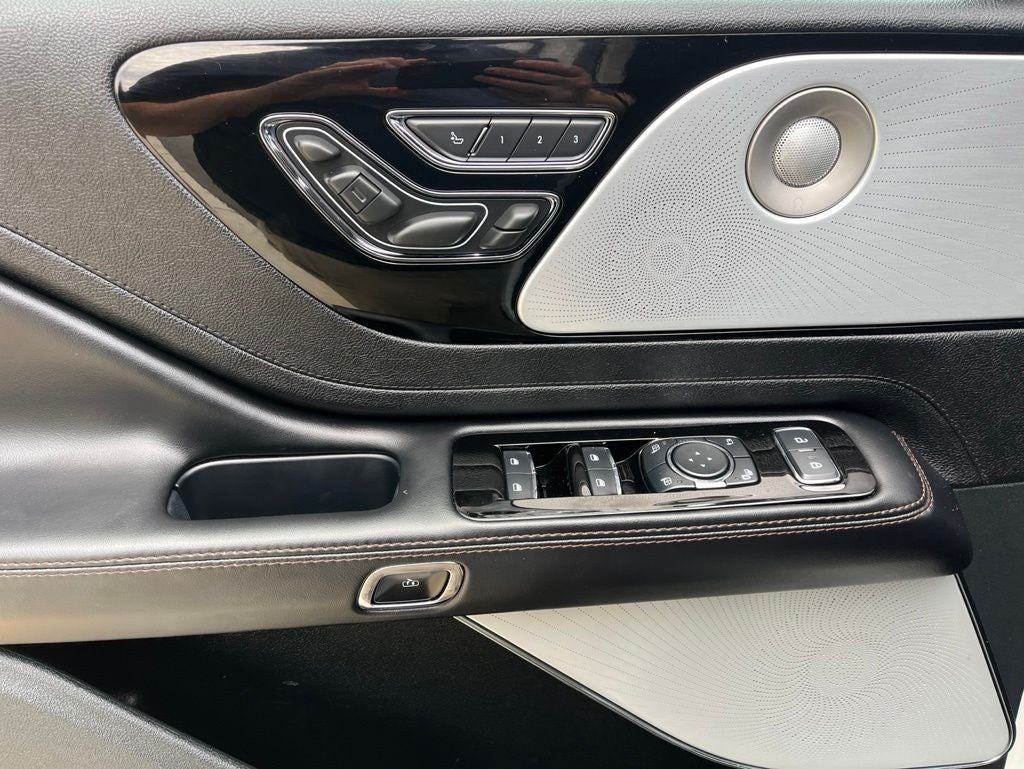 2023 Lincoln Aviator Plug-In Hybrid Grand Touring AWD | Pano Roof | 360 Cam | Luxury Pkg