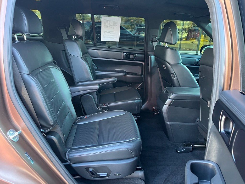 2024 Hyundai Santa Fe Hybrid Calligraphy AWD | Dual Moonroof | 360 Cam | HUD