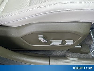 2024 Hyundai Santa Fe Hybrid Calligraphy | 360 Degree Cam | BLIS | Pano Moonroof |