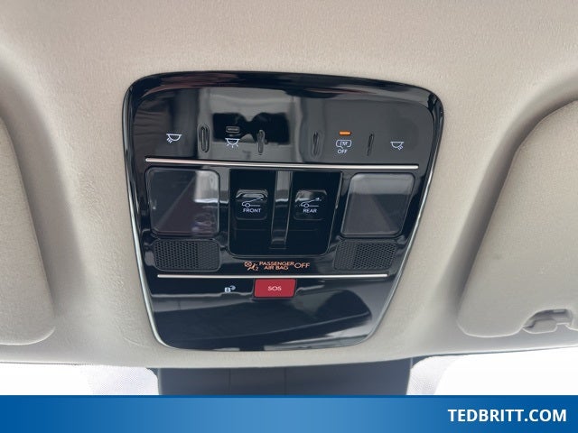 2024 Hyundai Santa Fe Hybrid Calligraphy | 360 Degree Cam | BLIS | Pano Moonroof |