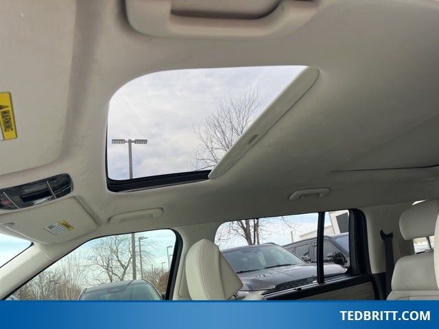 2024 Hyundai Santa Fe Hybrid Calligraphy | 360 Degree Cam | BLIS | Pano Moonroof |