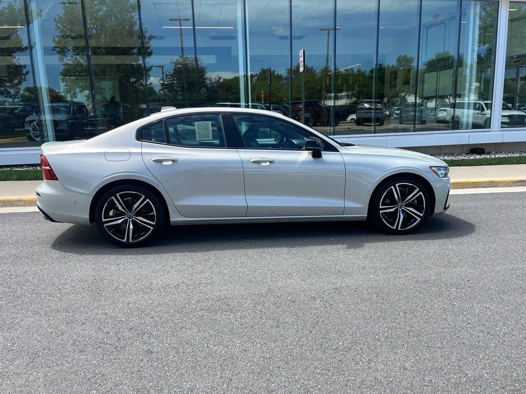 2021 Volvo S60 T6 R-Design AWD | Pano Roof | 360 Cam | BLIS | Polestar*