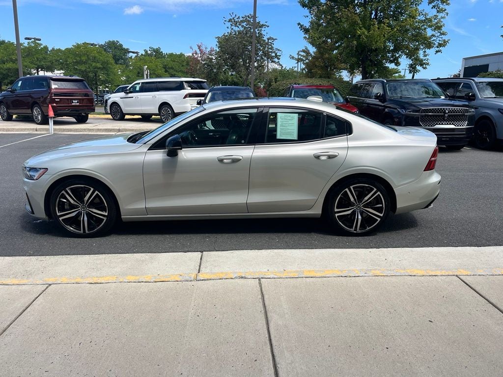 2021 Volvo S60 T6 R-Design AWD | Pano Roof | 360 Cam | BLIS | Polestar*