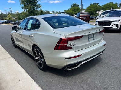 2021 Volvo S60 T6 R-Design AWD | Pano Roof | 360 Cam | BLIS | Polestar*