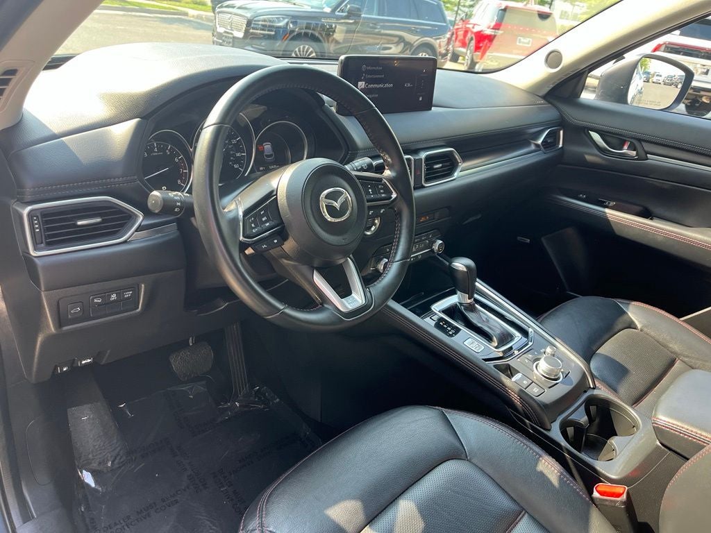 2025 Mazda Mazda CX-5 2.5 S Carbon Edition AWD | Moonroof | BLIS | Bose Sound