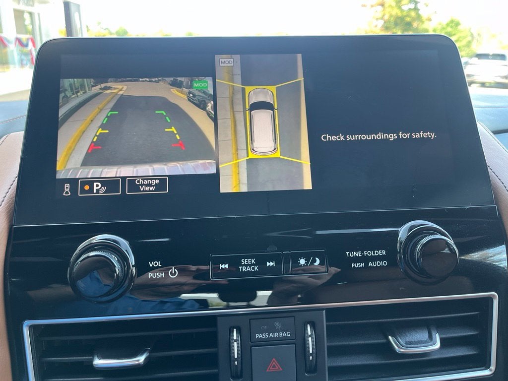 2022 INFINITI QX80 Sensory 4WD | Moonroof | Htd/Vent Seats | LKAS