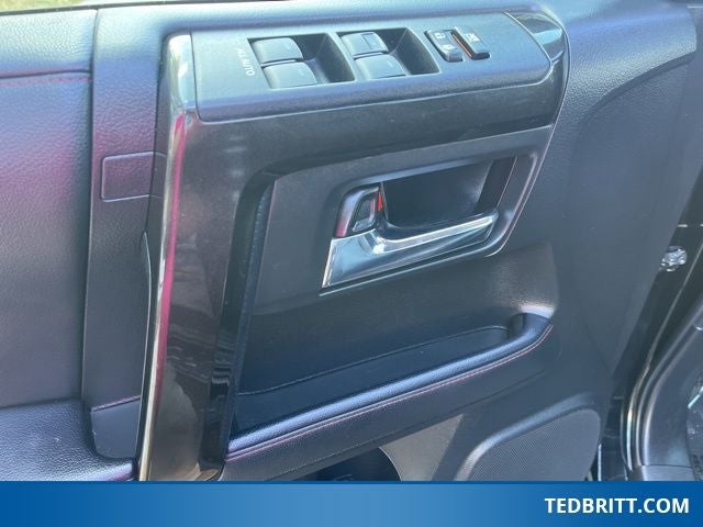 2021 Toyota 4Runner TRD Off-Road Premium 4WD | Nav | BLIS | Heated Seats