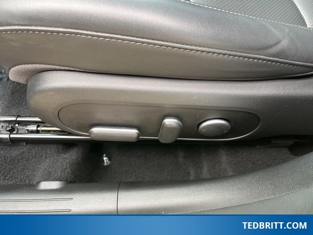 2024 Hyundai Kona Limited | 360 Cam | BLIS | Power Sunroof |