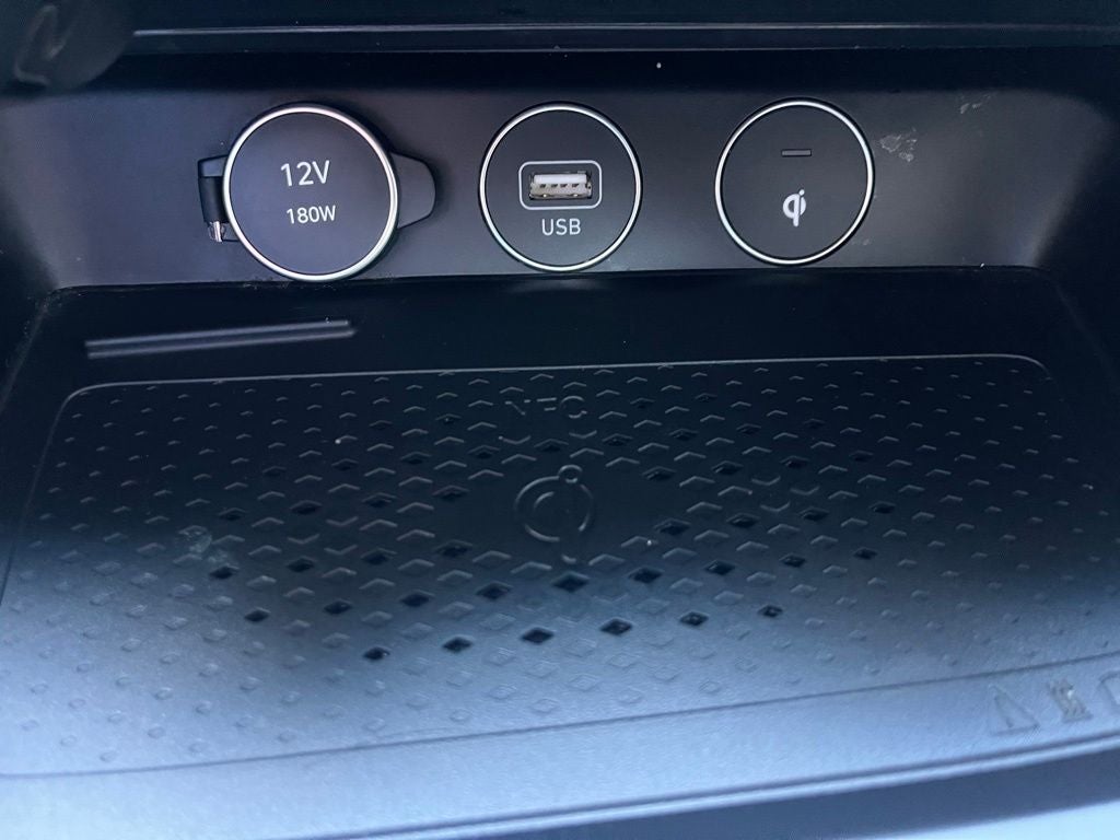 2023 Genesis G70 3.3T AWD | Sport Advanced & Prestige Pkg | Moonroof