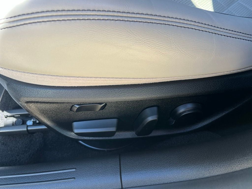 2023 Genesis G70 3.3T AWD | Sport Advanced & Prestige Pkg | Moonroof