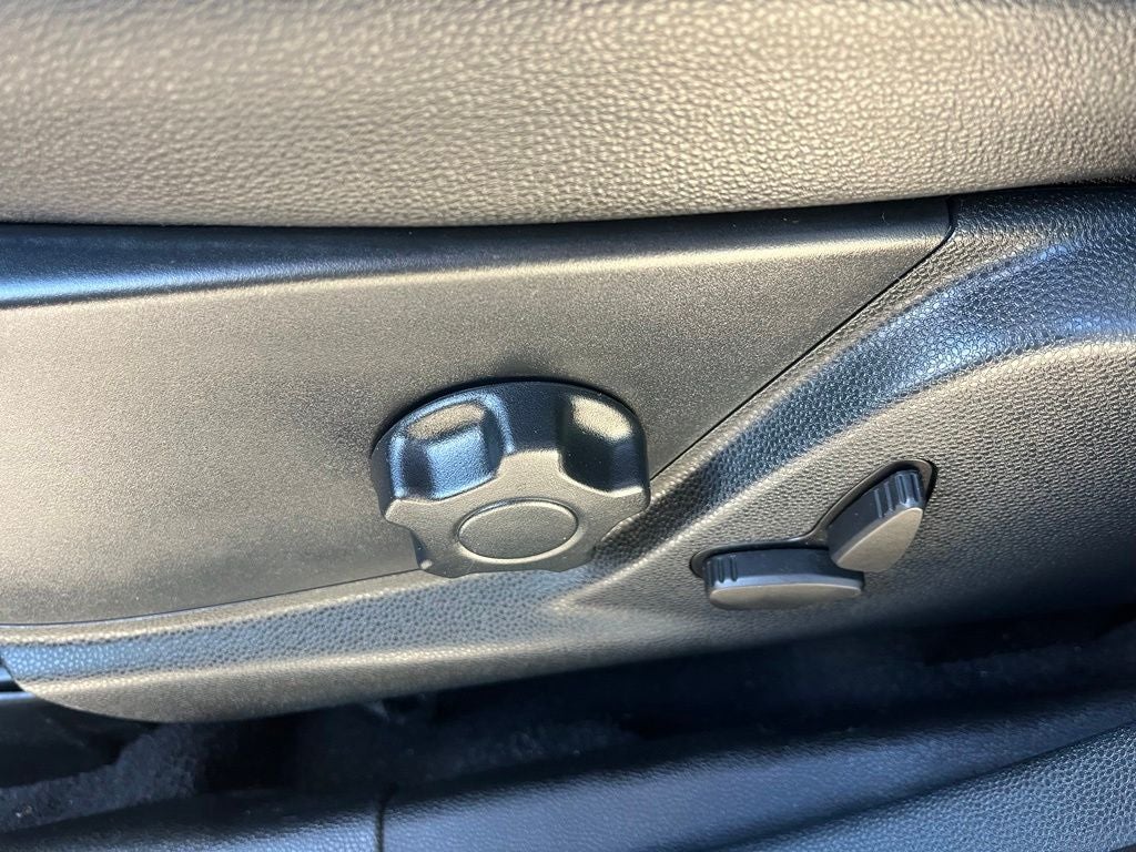 2020 Ford EcoSport SES | Remote Start | BLIS | Power Moonroof | Heated Fr