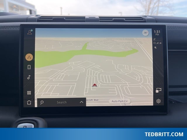 2024 Land Rover Defender 90 V8 P525 4WD | Extended Black Exterior Pkg