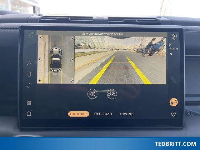 2024 Land Rover Defender 90 V8 P525 4WD | Extended Black Exterior Pkg