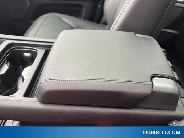 2024 Land Rover Defender 110 SE 500PS 4WD