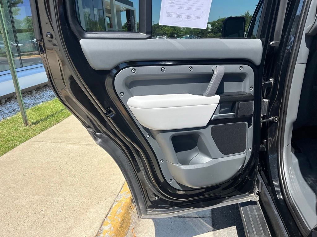 2025 Land Rover Defender 110 X SUV AWD I6