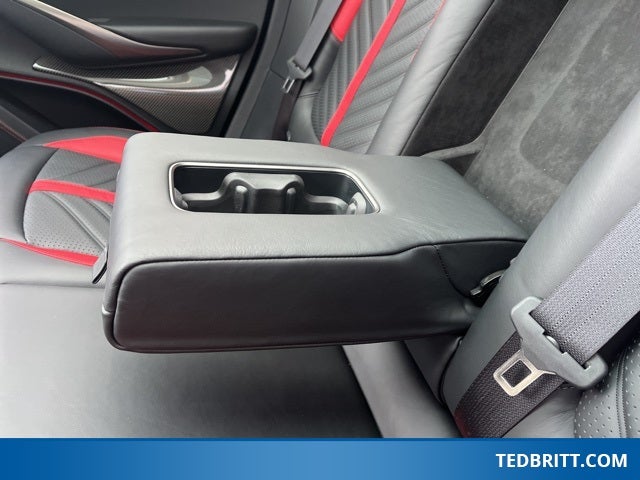 2024 Aston Martin DBX 707