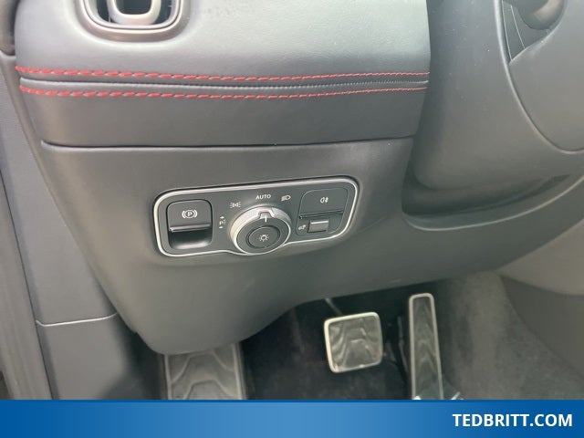 2024 Aston Martin DBX 707