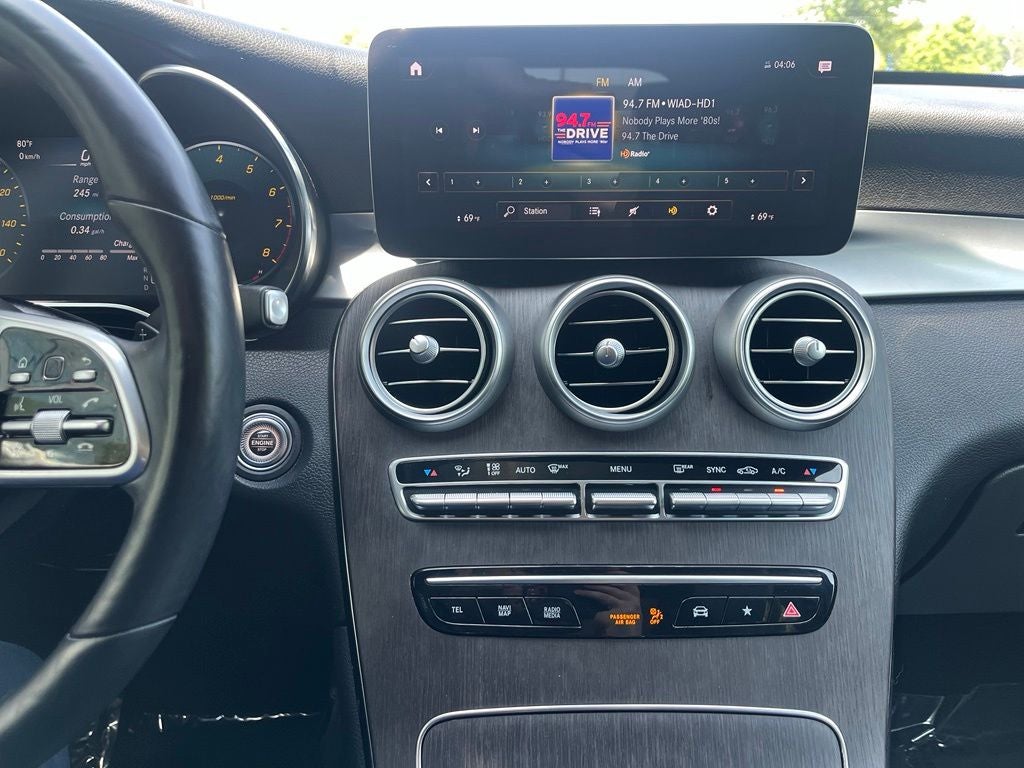 2021 Mercedes-Benz GLC GLC 300 4MATIC® | Pano Moonroof | Heated Front Seats