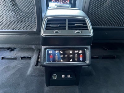 2019 Audi e-tron Prestige quattro | Prestige Pkg | HUD | Driver Assist Plus