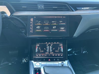 2019 Audi e-tron Prestige quattro | Prestige Pkg | HUD | Driver Assist Plus