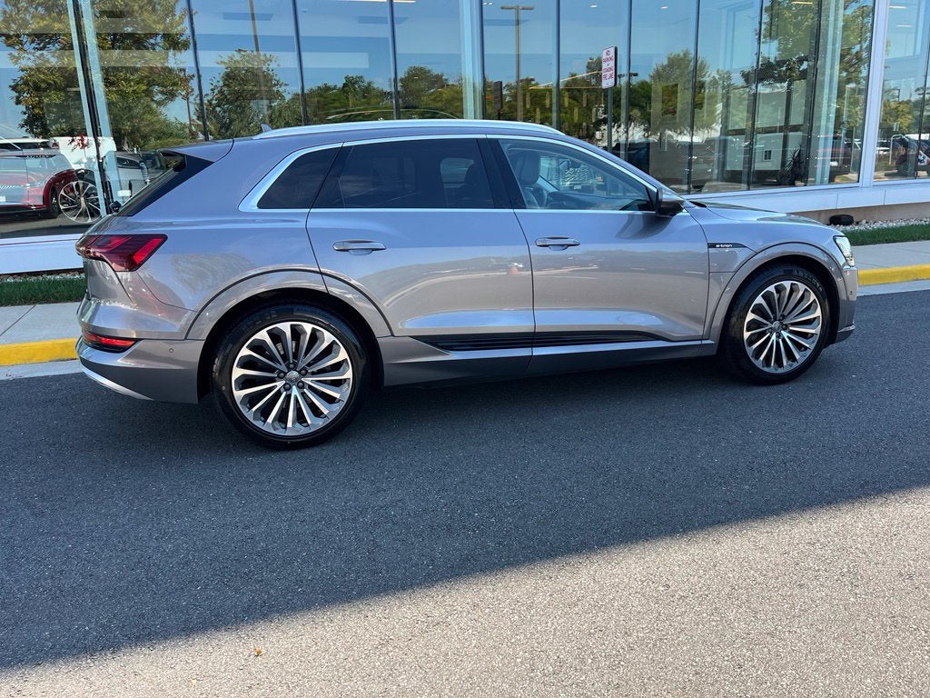 2019 Audi e-tron Prestige quattro | Prestige Pkg | HUD | Driver Assist Plus