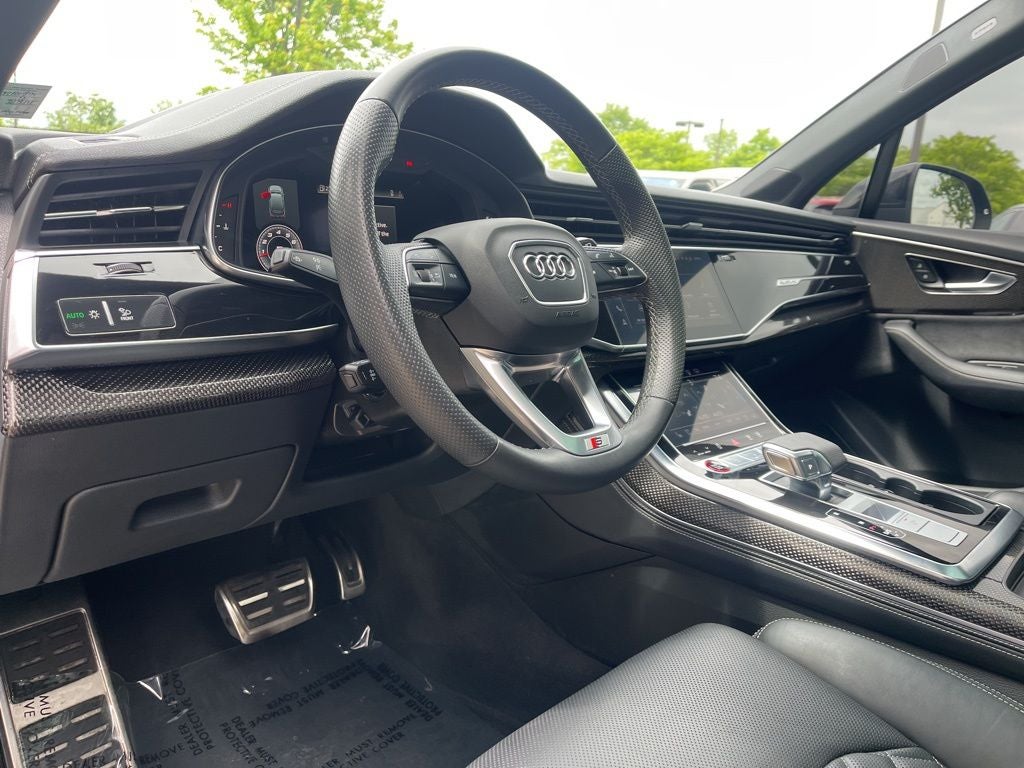 2023 Audi SQ7 Prestige quattro | Pano Moonroof | Prestige Pack | Black Op