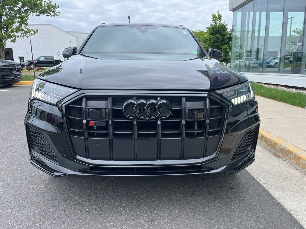 2023 Audi SQ7 Prestige quattro | Pano Moonroof | Prestige Pack | Black Op