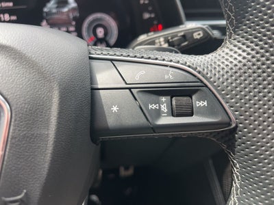 2023 Audi SQ7 Prestige quattro | Pano Moonroof | Prestige Pack | Black Op