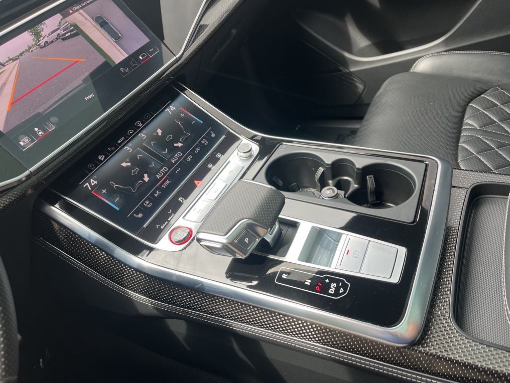 2023 Audi SQ7 Prestige quattro | Pano Moonroof | Prestige Pack | Black Op