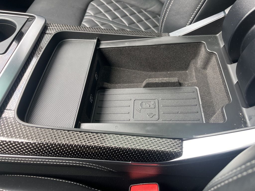 2023 Audi SQ7 Prestige quattro | Pano Moonroof | Prestige Pack | Black Op