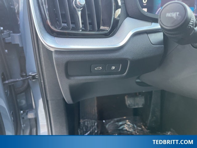 2024 Volvo V60 Recharge Plug-In Hybrid T8 Polestar | 360 Degree Cam | Adaptive Cruise |