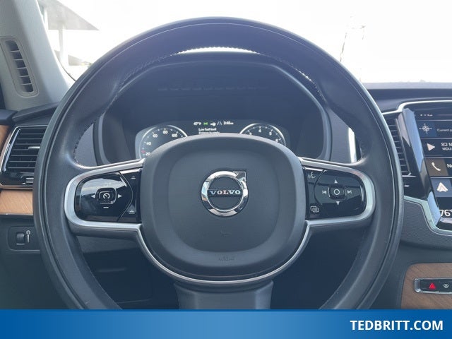 2021 Volvo XC90 T6 Momentum AWD | Pano Roof | 360 Camera | HUD