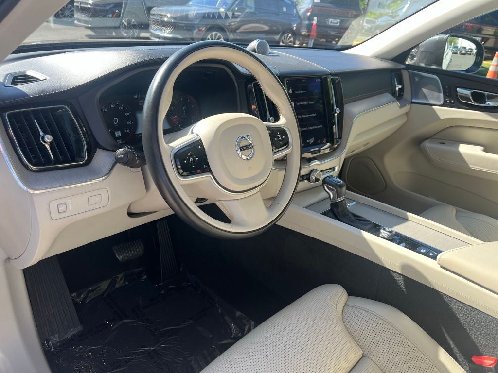 2018 Volvo XC60 T6 Inscription AWD | Pano Roof | 360 Cam | BLIS | Advanced Pkg