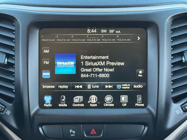 2018 Jeep Cherokee Limited | Panoramic Sunroof | Apple CarPlay | 4WD