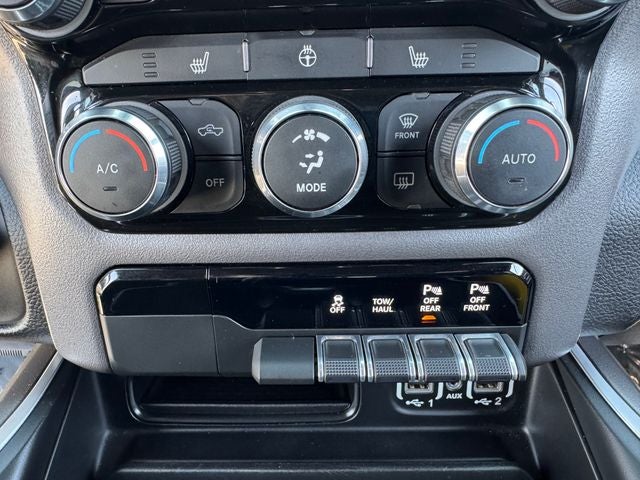 2023 RAM 1500 Big Horn/Lone Star | Level 2 Pkg | Night Edition | Pano Sunroof