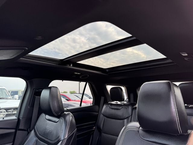 2024 Ford Explorer ST | Street Pkg | Pano Roof | Remote Start | 4WD