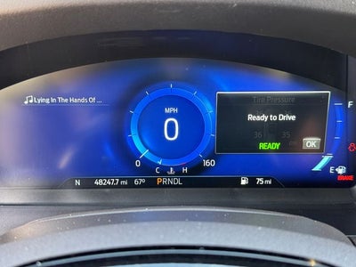 2022 Ford Explorer Platinum | Moonroof | Tech Pkg | Tow Pkg