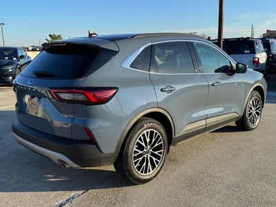 2025 Ford Escape Plug-In Hybrid Base | Premium Pkg | Pano Sunroof | 360 Camera