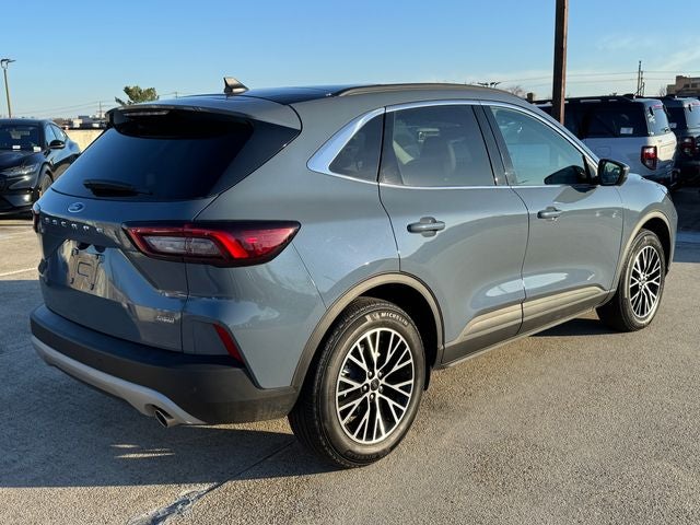 2025 Ford Escape Plug-In Hybrid Base | Premium Pkg | Pano Sunroof | 360 Camera
