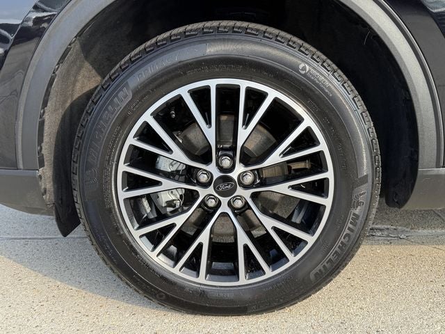 2026 Ford Escape Plug-In Hybrid Base