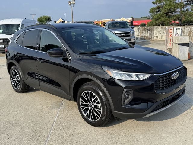 2026 Ford Escape Plug-In Hybrid Base