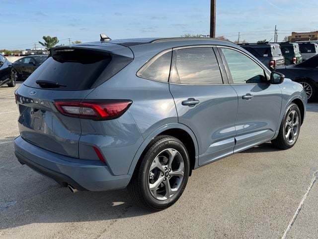 2024 Ford Escape ST-Line | Tech Pkg. | Adaptive Speed Control | BLIS