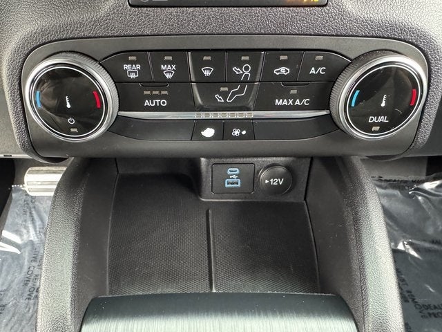 2023 Ford Escape Hybrid ST-Line