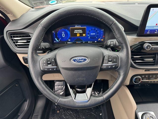 2020 Ford Escape Titanium Class II Tow Pkg. | Pano Roof | CarPlay | AWD