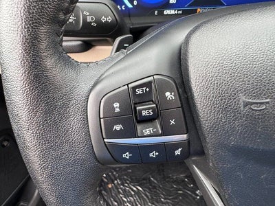 2020 Ford Escape Titanium Class II Tow Pkg. | Pano Roof | CarPlay | AWD