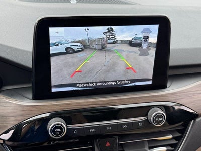 2020 Ford Escape Titanium Class II Tow Pkg. | Pano Roof | CarPlay | AWD