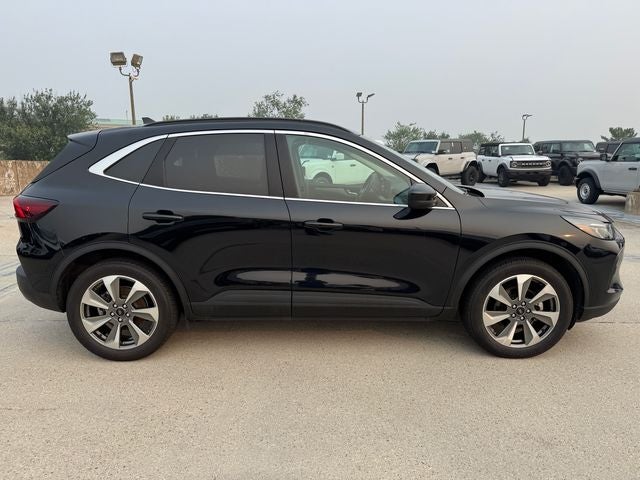 2025 Ford Escape Hybrid Platinum