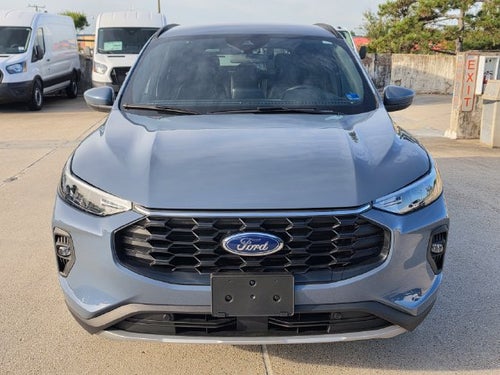 2025 Ford Escape Hybrid ST-Line Select | One Owner